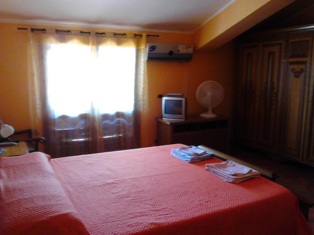 Villa Nina Трекастаньї Номер фото